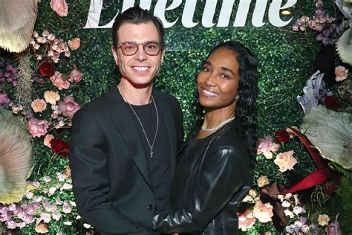 Unveiling The Secrets Of Matthew Lawrence And Chilli's Age-Gap Relationship